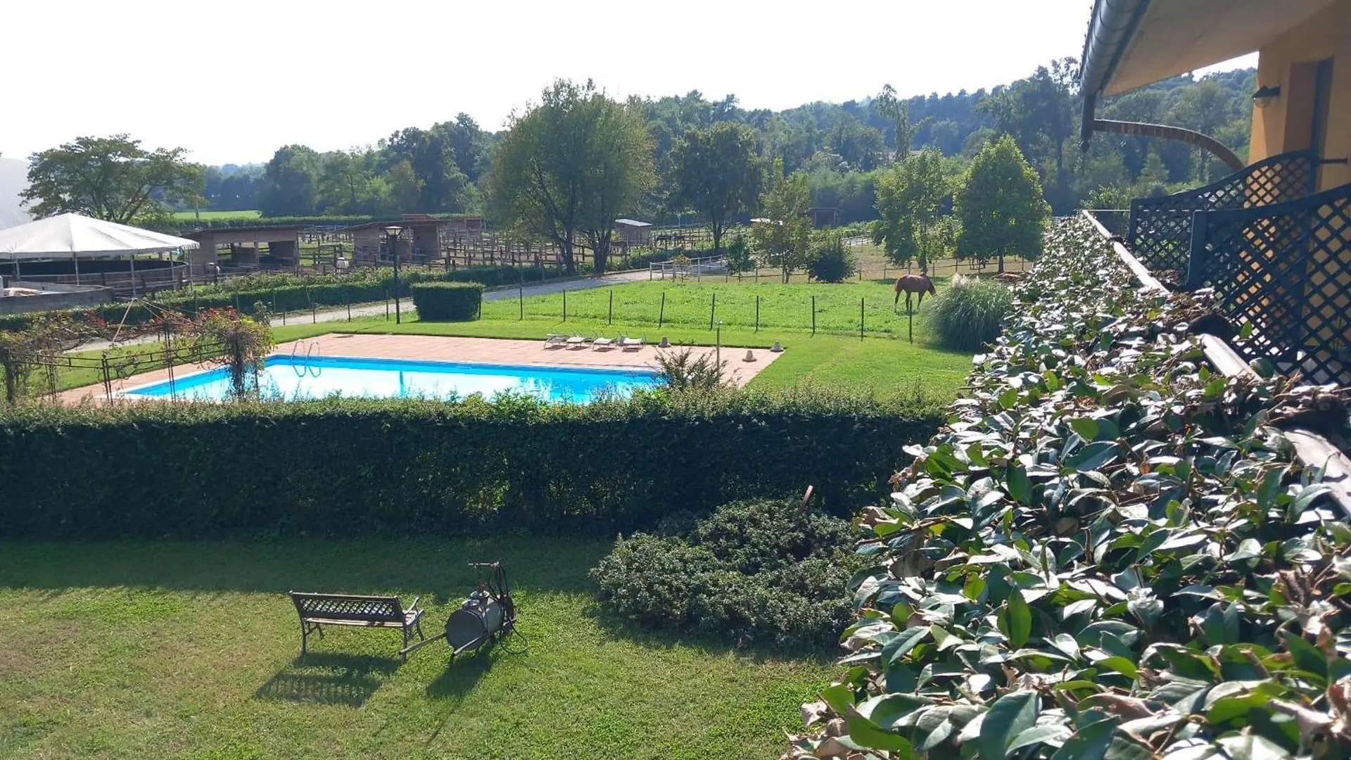 Agriturismo La Bella Manza Lurate Caccivio Farm stay