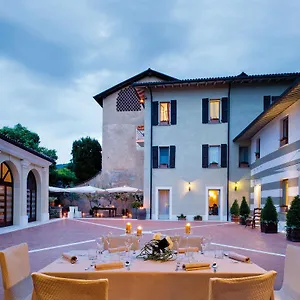 Alloggio per agriturismo Borgo Santa Giulia, Corte Franca